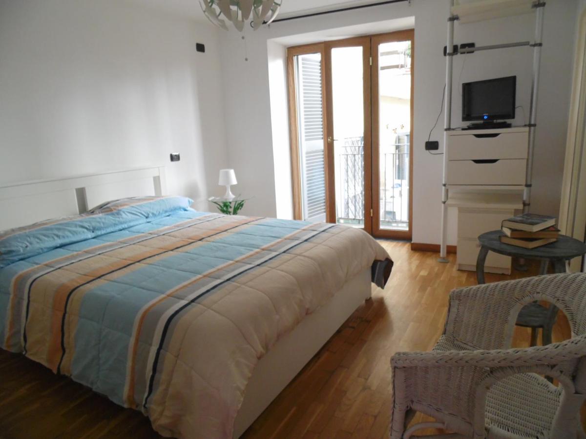 A Casa Di Monica Appartement Pozzuoli Buitenkant foto