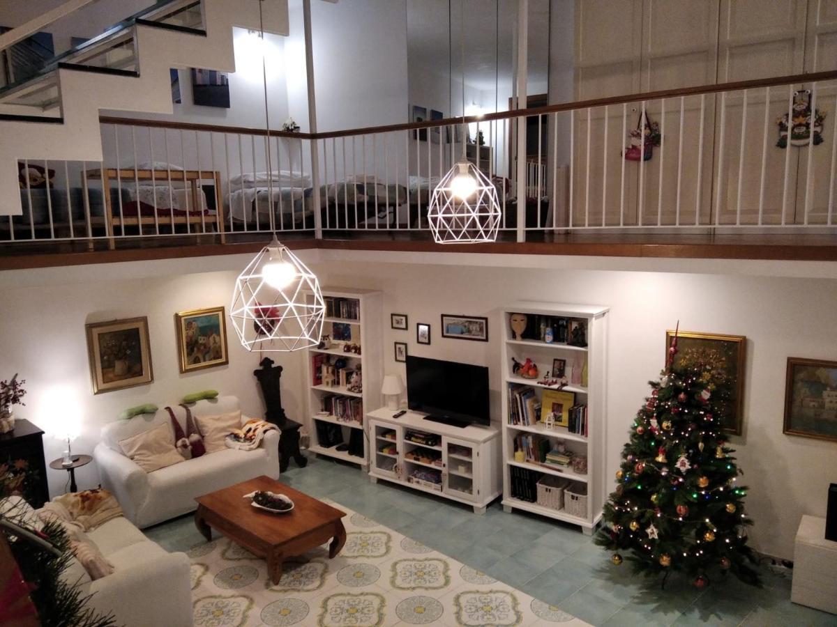 A Casa Di Monica Appartement Pozzuoli Buitenkant foto